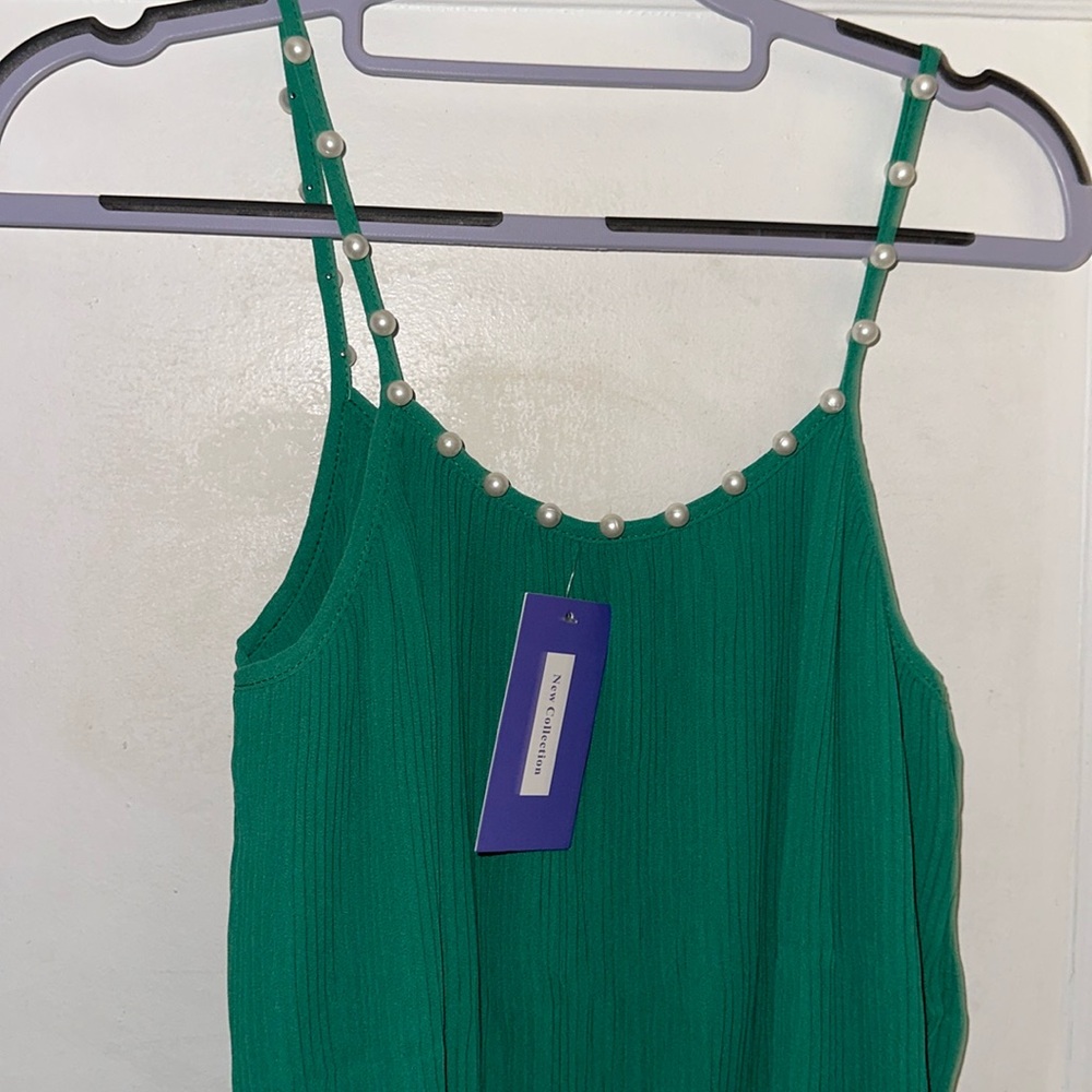 Women’s Green Cute Flowy Top